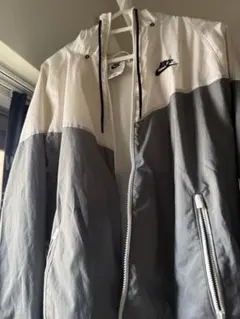 Nike ナイロンジャケット ホワイト/グレー