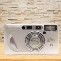 FUJIFILM 富士フイルム コンパクトカメラ Silvi Fiシルヴィ Fi Silvi Fi | 富士フイルム
