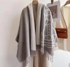未使用　Vivienne Westwood ストール フリンジ付き