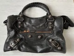 Item thumbnail for item 7eaf31a4-19db-4160-ade8-f0307169c4c8