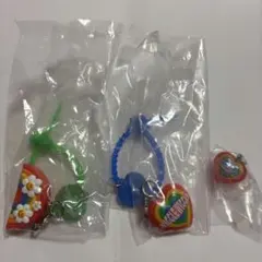 wiggle wiggle カラフルマルチチャーム めじるしアクセサリー