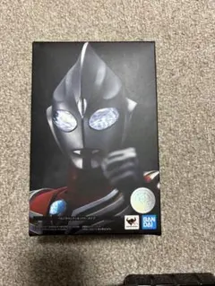 真骨彫製法ウルトラマンティガ　パワータイプ　開封済みのサムネイル
