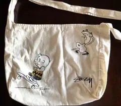 Stussy × Peanutsコラボ　ショルダーバッグステューシースヌーピー