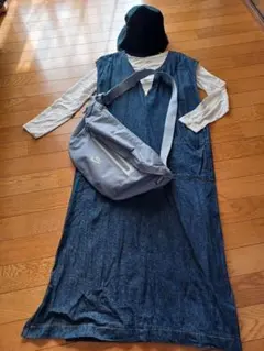 新品未使用Nike ボディバッグ 水色