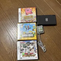 Nintendo DS Lite 本体＋充電器＋ゲーム4本＋ケース付き 美品