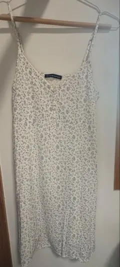 値下げしました！ 新品 BRANDY MELVILLE キャミワンピース