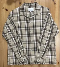 【新品】ユナイテッドアローズ メンズチェックシャツ　Mサイズのサムネイル