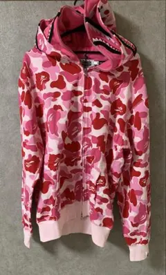 A Bathing Ape シャークパーカー　ピンク Mサイズのサムネイル