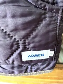 ARMENのキルティングベスト