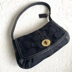 COACH ショルダーバッグ アクセサリーポーチ シグネチャー 黒