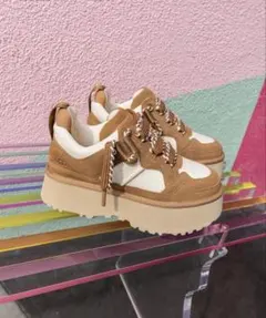 UGG アストロメル厚底スニーカー25cm美品