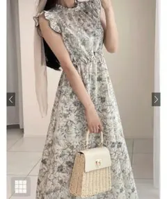 GRL 花柄フリルノースリーブフレアワンピース アイボリー on159