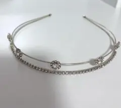 シルバー　カチューシャ　花　アクセサリー