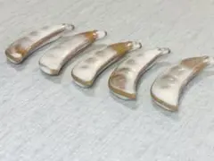 Item thumbnail for item 2d1996e7-b727-4fd0-b79b-9122f05206ed