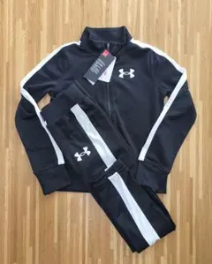 ◎アンダーアーマー　ジャージ上下　１３０ ガールズ　セットアップ
