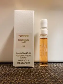 TOM FORD トム・フォード テュベルーズ ニュ 香水 EDP 2mlのサムネイル