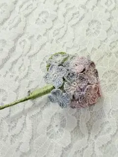 レース糸編み　ハンドメイド　紫陽花ブローチ