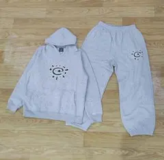 Always Do What You Should Doスウェットセットアップ