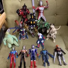 ウルトラマン　怪獣　ソフビ
