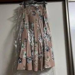 ファビラスアンジェラ　スカート　プリーツ　ピンクベージュ