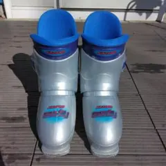 Item thumbnail for item 6e950781-9192-400d-9a09-c7aab47eaf5a