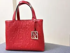 アルマーニ エクスチェンジオールオーバーエンボスロゴミニハンドバッグ（マット）