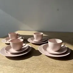 イイホシユミコ アンジュール ベルガモットピンク カップ プレート