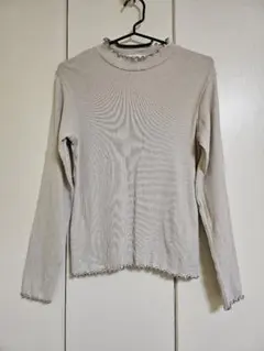 earth music&ecology⭐フリル長袖Tシャツ⭐ Sサイズ