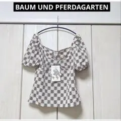 新品タグ付き　BAUM UND PFERDGARTEN 15号　ブラウスのサムネイル