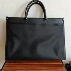 ブラック ナイロン ビジネスバッグ