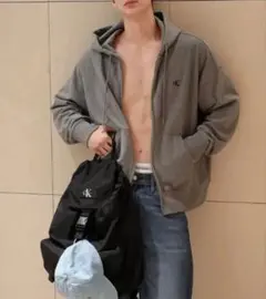 Calvin Klein グレー フード付きパーカー