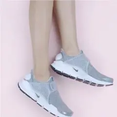 Nike WMNS SOCK DART SE 23cm