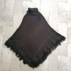 ニットポンチョ タートルネック ケーブル編み フリンジ付 y2k