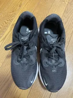Nike Renew ブラック ランニングシューズ 26cm