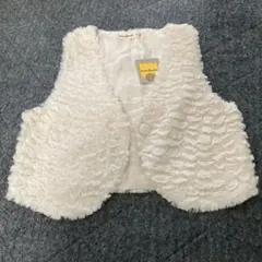 新品未使用　タグ付き　アイボリー ふわふわ　ベスト　手触りいい