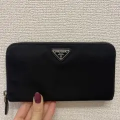 プラダ　PRADA　ラウンドファスナー　長財布　　ナイロン