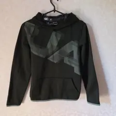 Under Armour ダークグリーン パーカー YLG