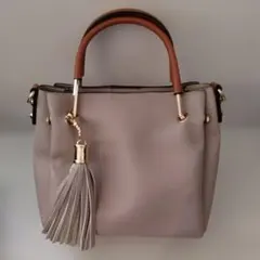 URBANRESEARCH　ロデスコ　タッセル付きトートバッグ　ベージュ