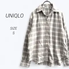 a3585▶ユニクロ　ソフトフランネルスキッパーシャツ【S】チェック　グレー系