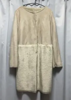 値下げしました！【新品】ムートン風ベージュコート