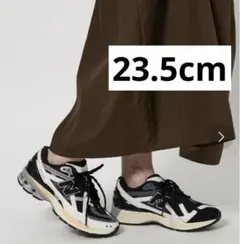 【美品】new balance スニーカー　U1906N 23.5cm