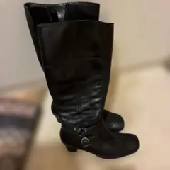 ブラックレザー ロングブーツ 中ヒール