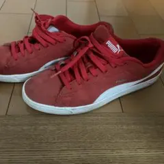 PUMA スエード レッドスニーカー