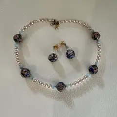 ヴィンテージガラスビーズのチョーカー、ピアスのセット　アンティーク