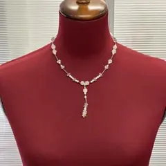 天然石・パール フラワーモチーフ ネックレス　留め具シルバー ステアリング製