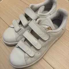 アディダス　スタンスミス　ベルクロ　スニーカー　S75188
