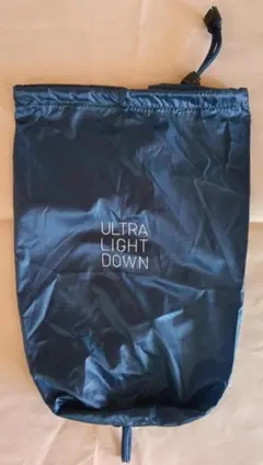 UNIQLO ユニクロ ULTRA LIGHT DOWN 収納袋のみ ネイビー