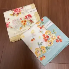 LAURA ASHLEY ハンカチ　2枚