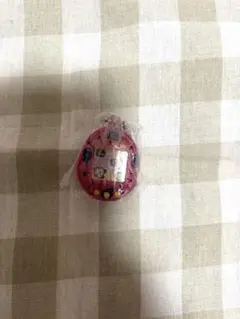 たまごっち　シャカシャカチャームコレクション　透明ピンク（まめっち）