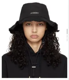 jacquemus バケットハット　ブラックのサムネイル